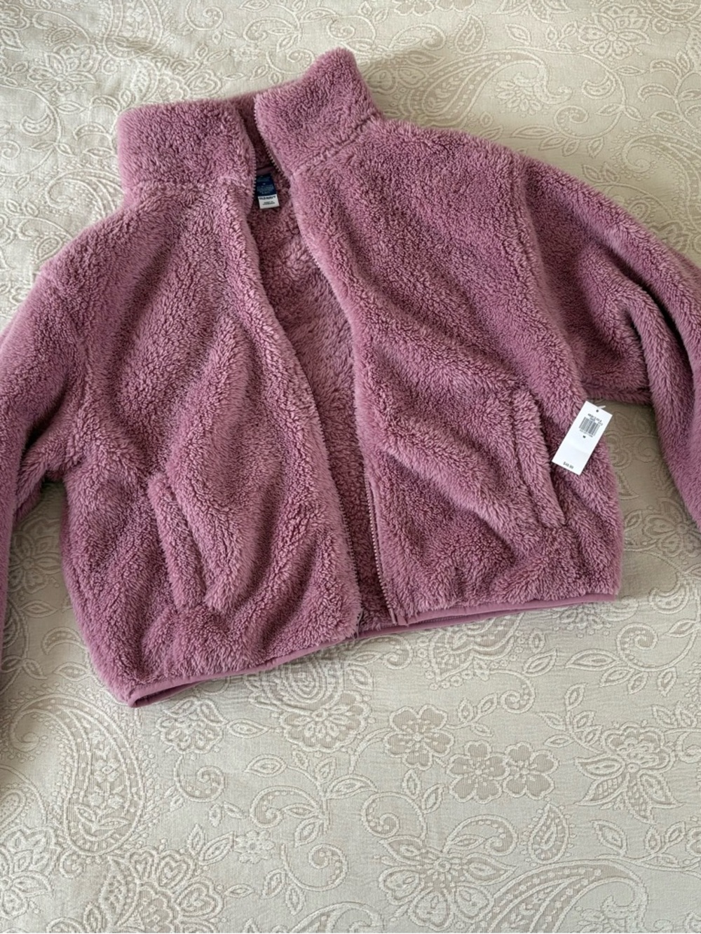 Old Navy Medium Crop Sweater